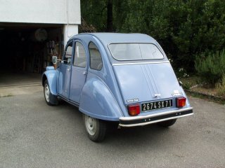 The 2 CV, rear view 
